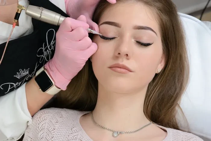 Курс перманентный макияж. Повышение квалификации Курс перманентный макияж. Повышение квалификации